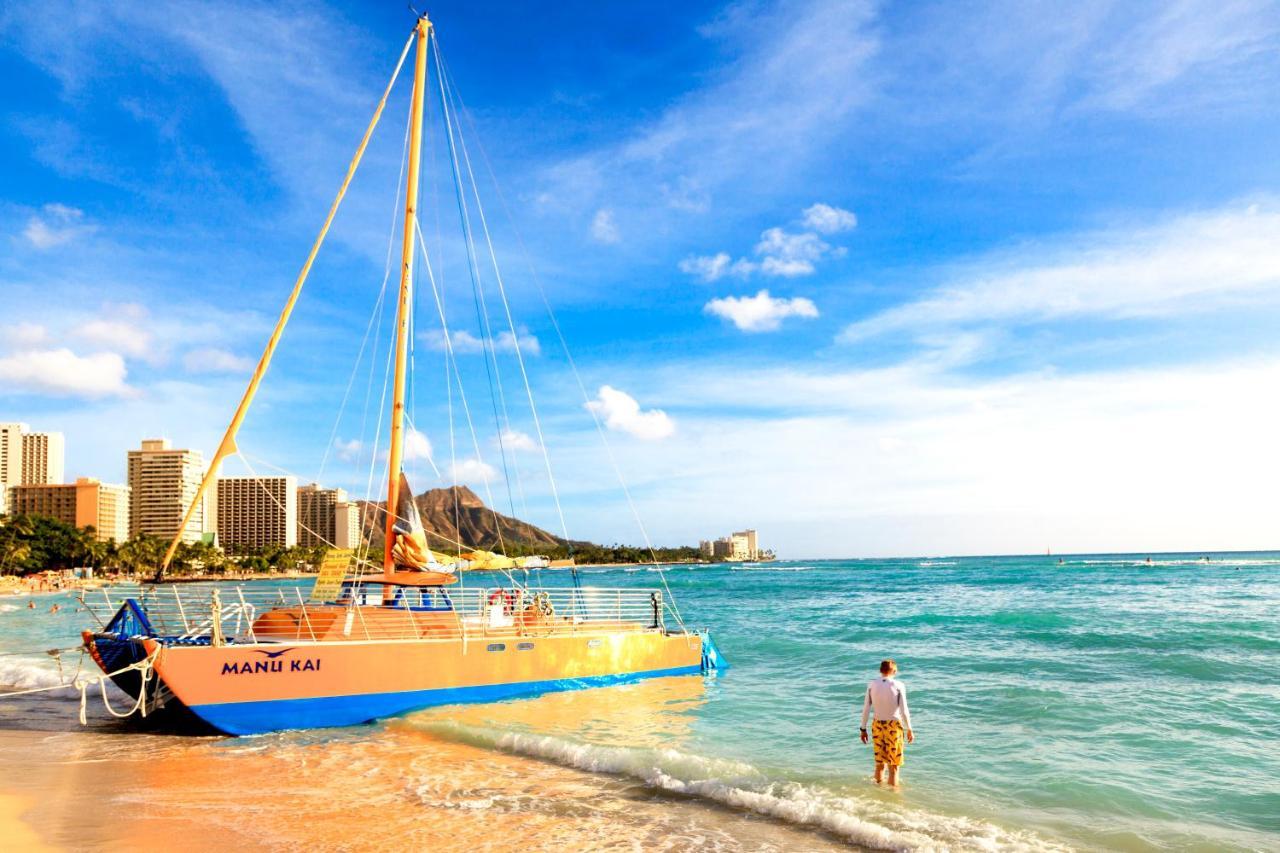 Waikiki Escapade Mountain Views Condo, Steps To Beach With Parking Perk Honolulu Exterior photo